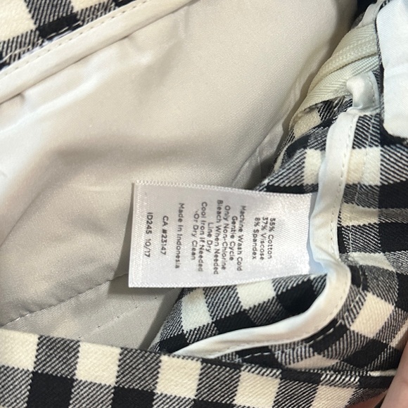 Talbots Chatham Ankle Checkered Pant - Picture 4 of 5